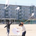 【平北子ども会】凧作り、凧揚げ