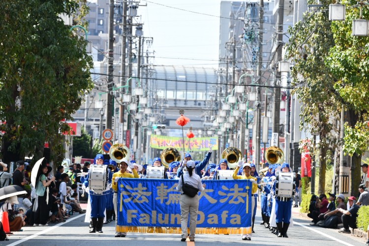 1法輪大法日本天国楽団